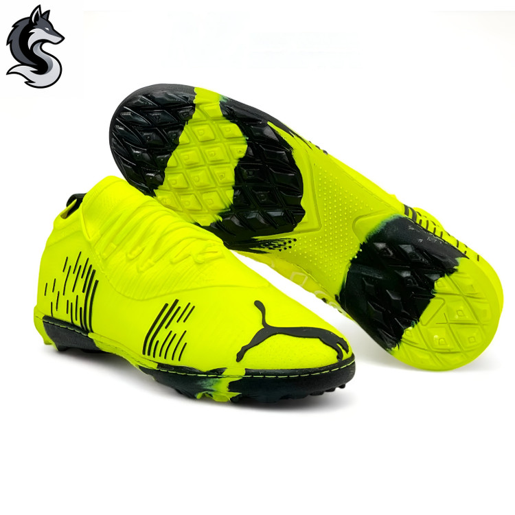 کفش فوتبال ریز استوک پوما فیوچر Puma Future زیره TPU استخوانی دهنه بافتی مدل کتانی چمن مصنوعی نوجوانان